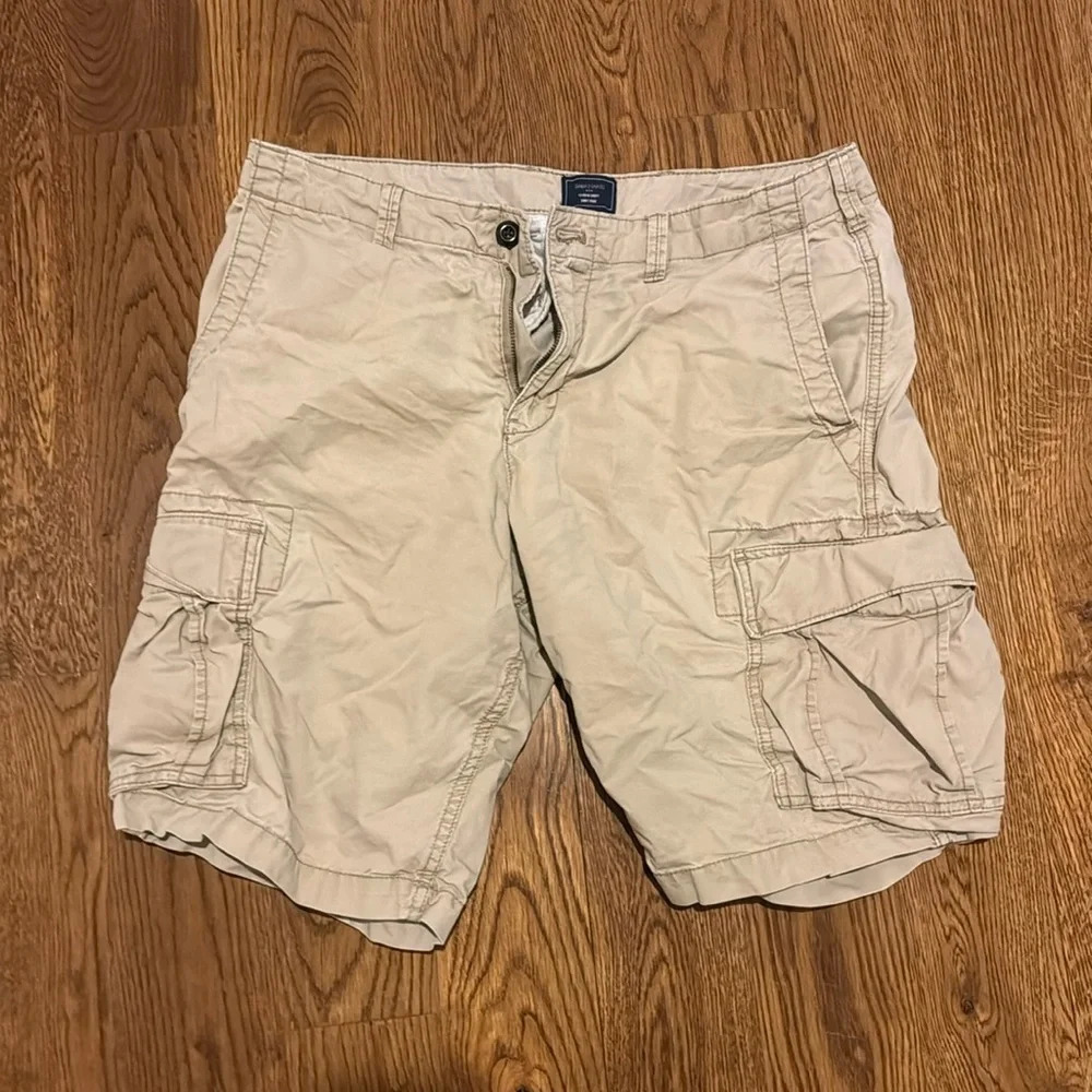 Men’s Gap Khakis